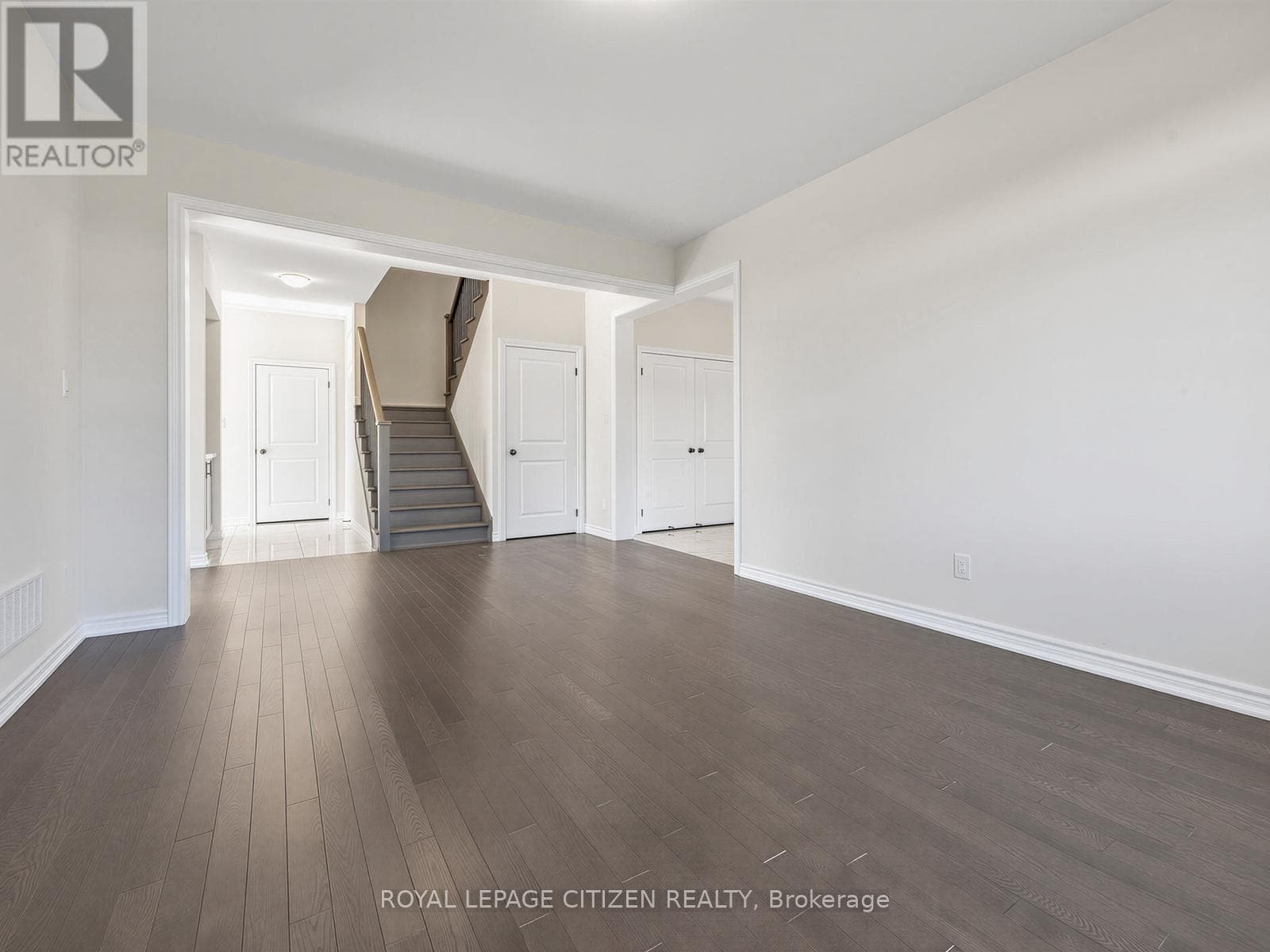 2 LAWRENCE D. PRIDHAM AVENUE — photo 5