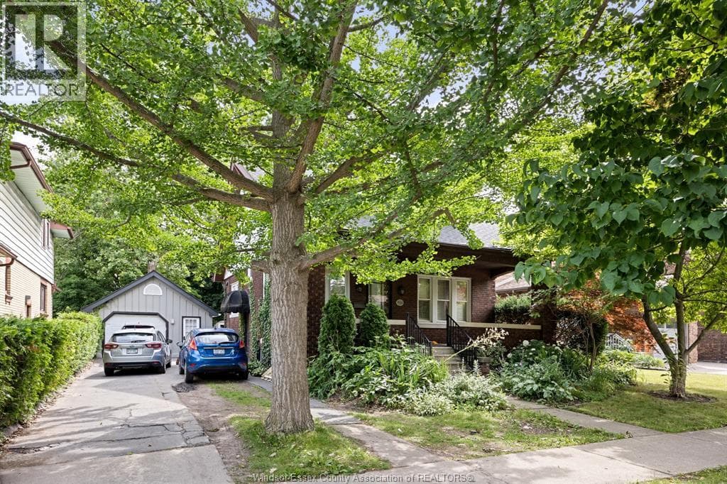 456 Askin AVENUE Unit# 1 - Main — photo 2