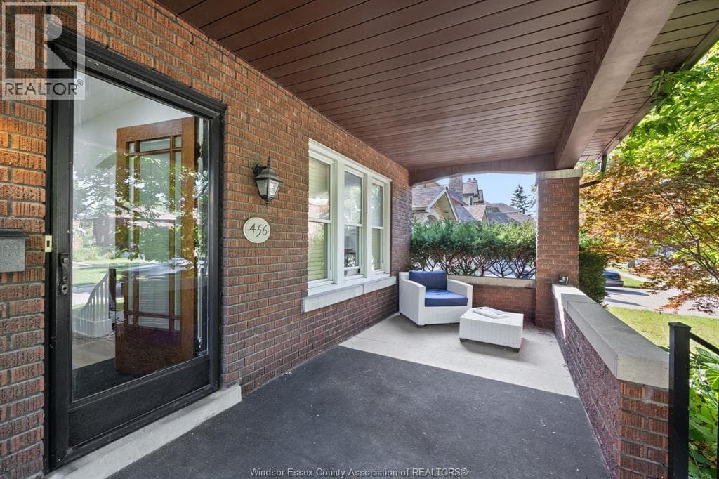 456 Askin AVENUE Unit# 1 - Main — photo 3
