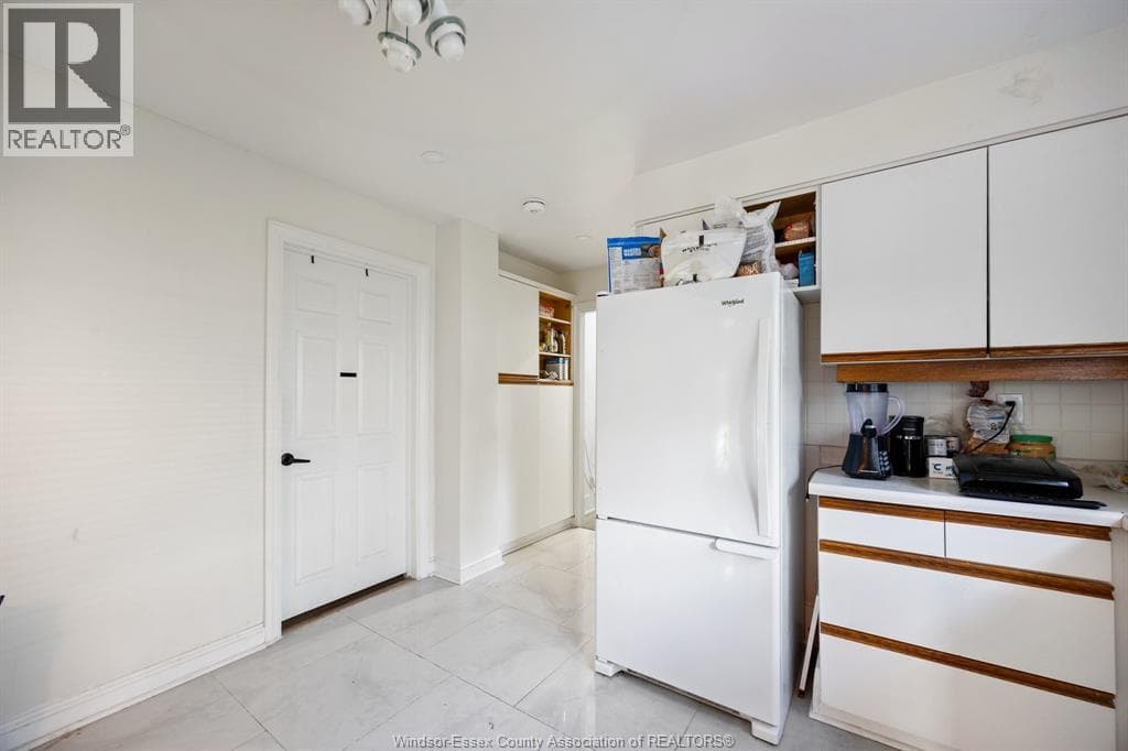456 Askin AVENUE Unit# 1 - Main — photo 5