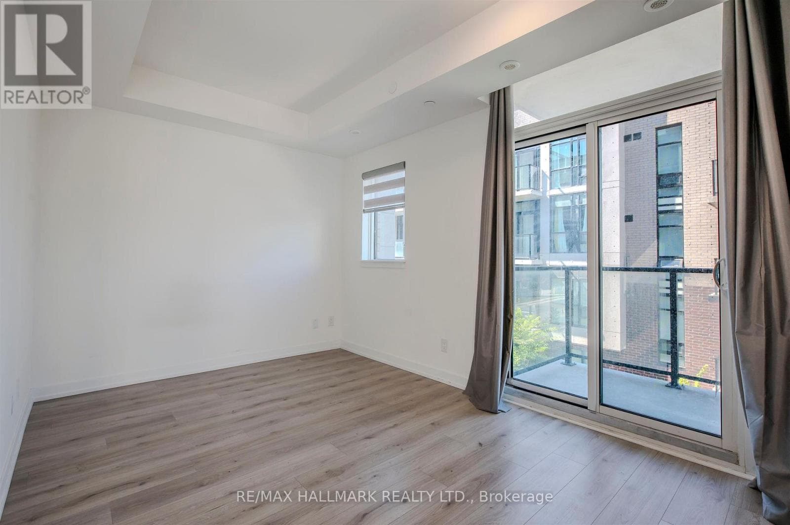 3RD FLOOR - 34-851 SHEPPARD AVENUE W — photo 2