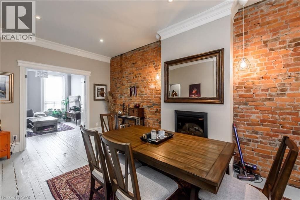 167 JAMES STREET NORTH UNIT A — photo 4