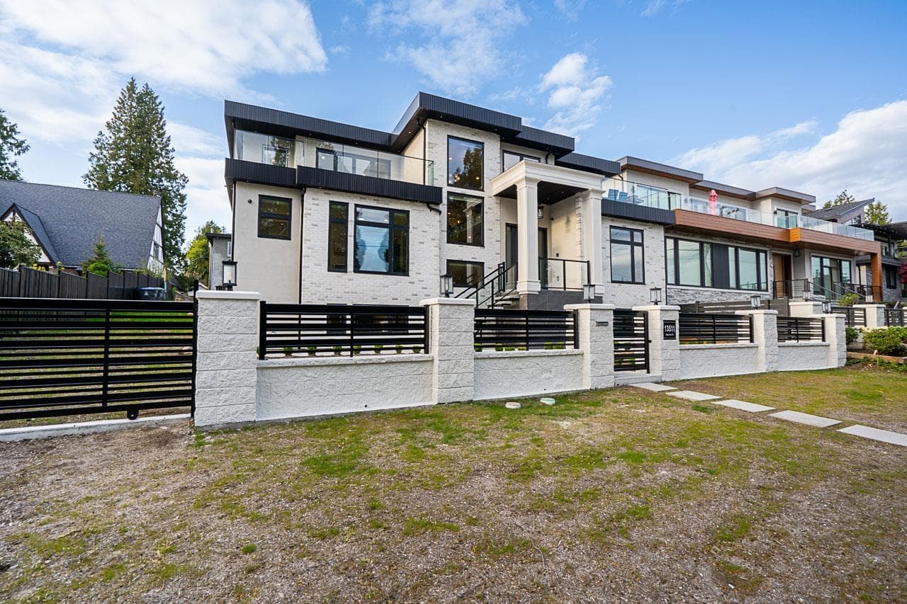 13511 MARINE DRIVE — photo 3