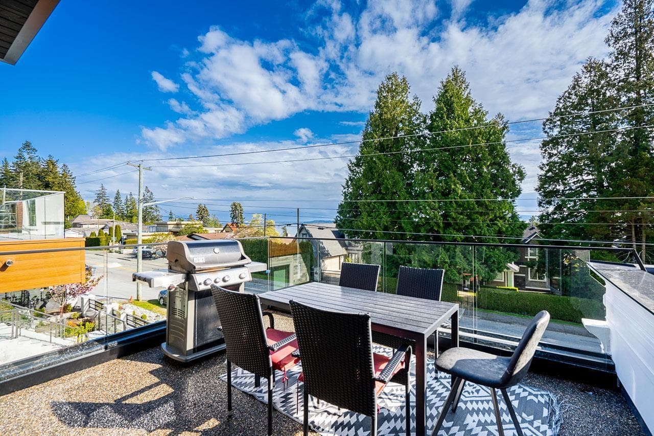 13511 MARINE DRIVE — photo 5